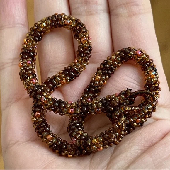 1970s style woven bead choker necklace - Picture 3 of 5